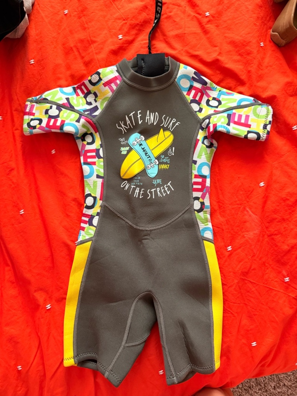 Kids Wetsuit 2.5mm Neoprene Thermal One Piece Swimsuit - Scuba Diving - medium